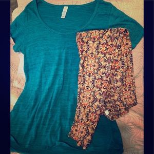 Lularoe outfit Classic T and OS  leggings